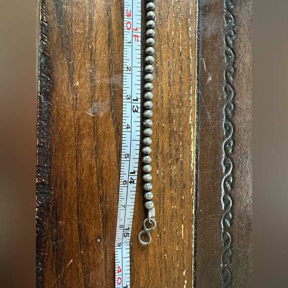 Sterling Silver Santa Fe Pearl Beaded Necklace - Picture 4 of 4